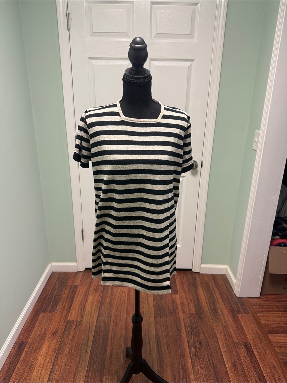 Classic Black and Tan Striped Short-Sleeve Tee 74% silk 26% nylon